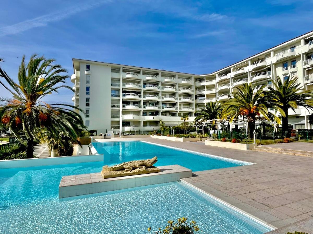 Appartement Tout Confort Vue Mer Antibes Exterior photo